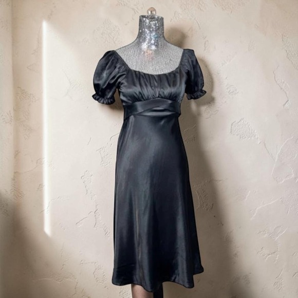 Allison + Kelly Dresses & Skirts - Y2K Whimsigoth Black Satin Midi Dress Puff Sleeve Ruched Short Sleeve Size 10